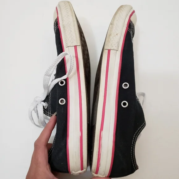 Sz 5 Junior Converse Black White & Pink Trim Shoes - Picture 6 of 8